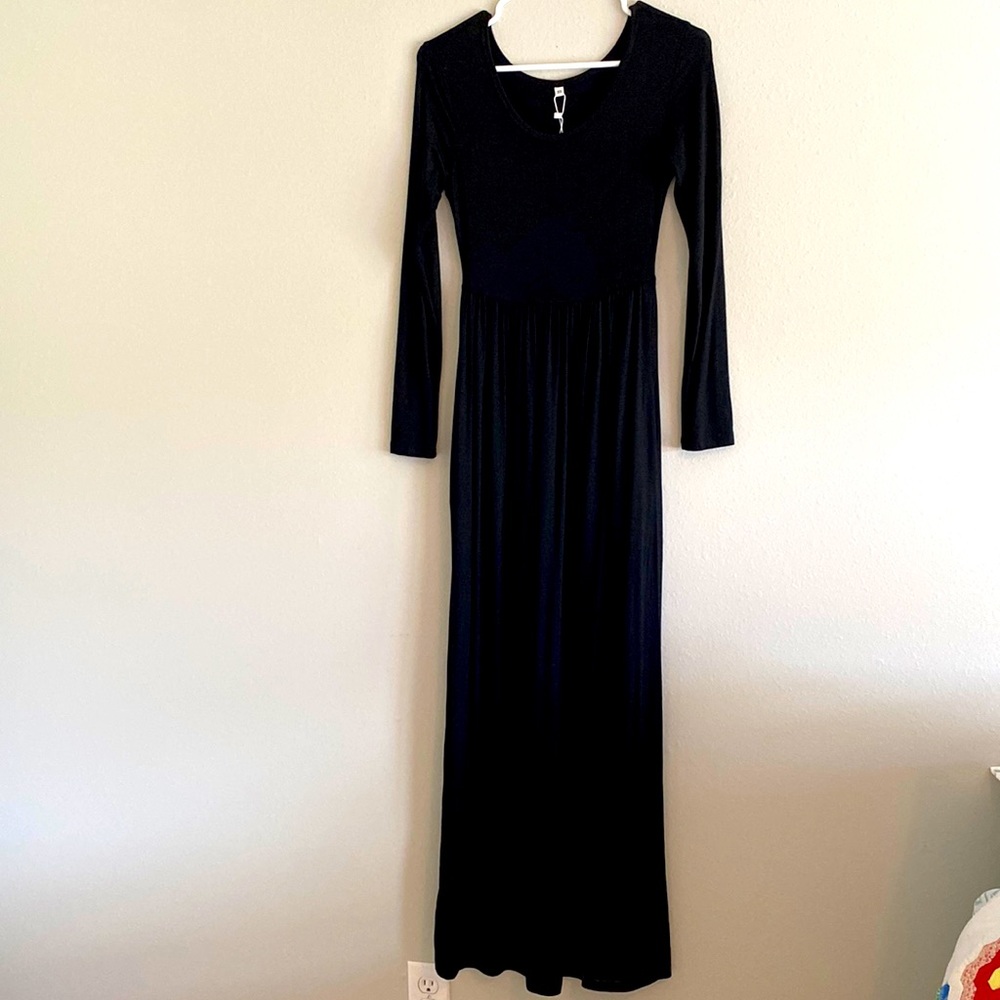 Black Long Sleeve Maxi Dress with Pockets, XS